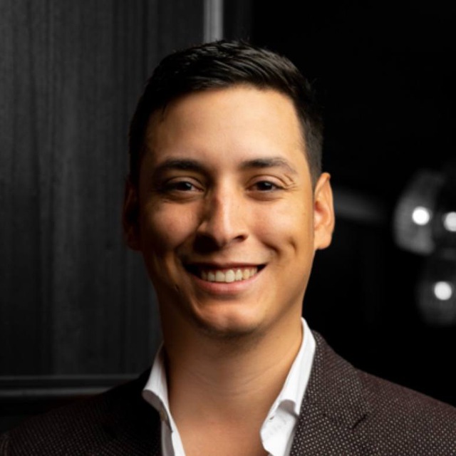 Eddie Gomez Portrait Photo